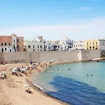 Casa Vacanze Della Giudecca 度假居 加利波利